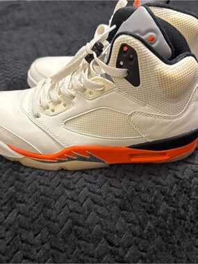 Jordan Men’s White, Orange & Black Athletic Shoes